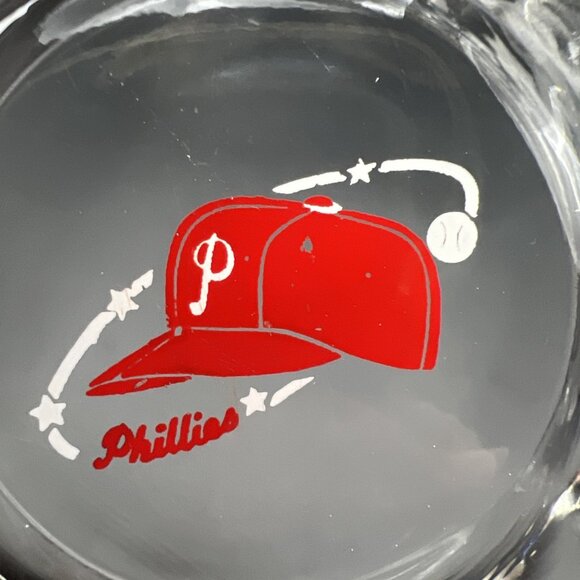 VTG 1950's era Philadelphia Phillies Glass Ashtray Baseball Red Cap ~4" - Picture 6 of 7